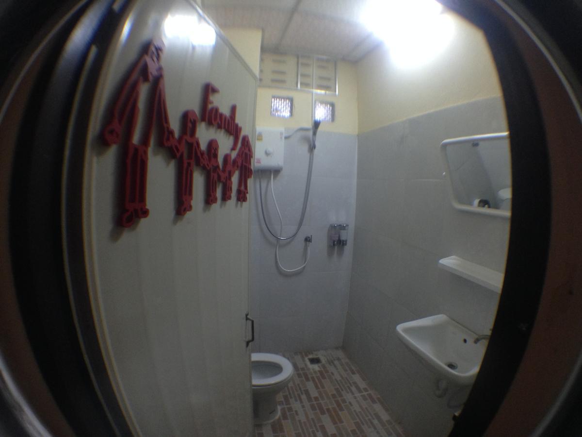 Bankaikow Hostel Kancsanaburi Kültér fotó
